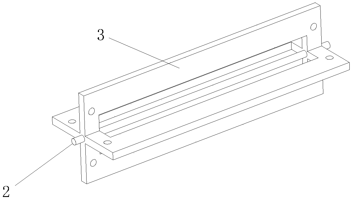 Force storage back throwing mechanism for water surface floating garbage cleaning ship