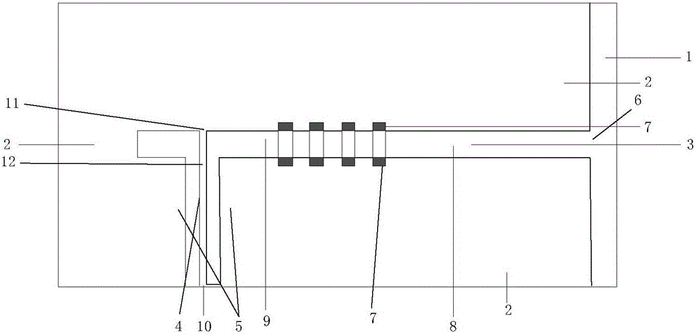 Coplanar waveguide feed capacitor-loaded stepped impedance type half-slot antenna