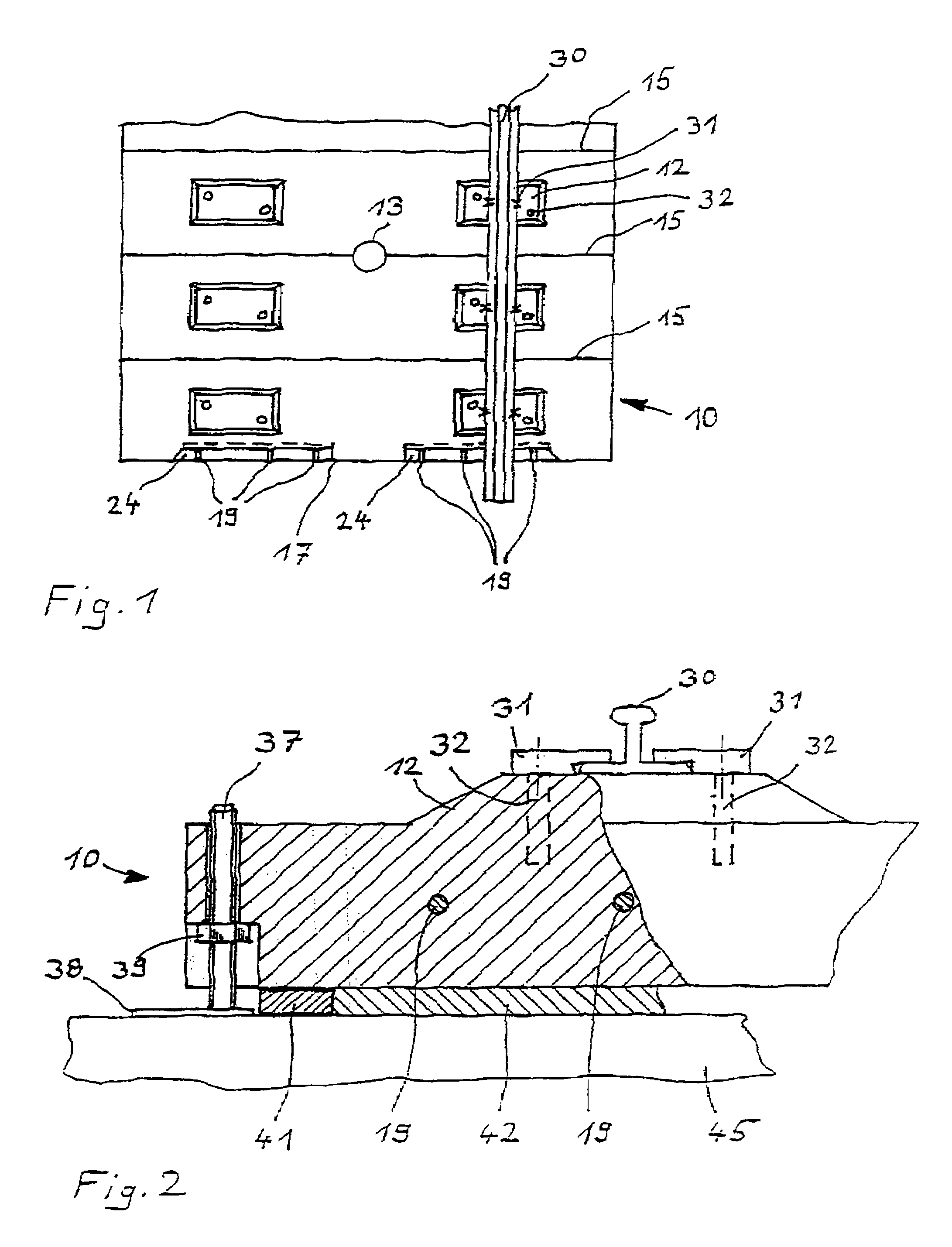 Pre-assembled plate consisting of armoured concrete