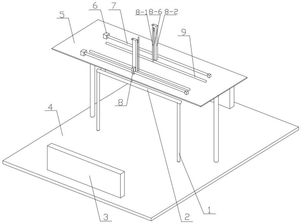 A horizontal bar with the protection function of upside-down training