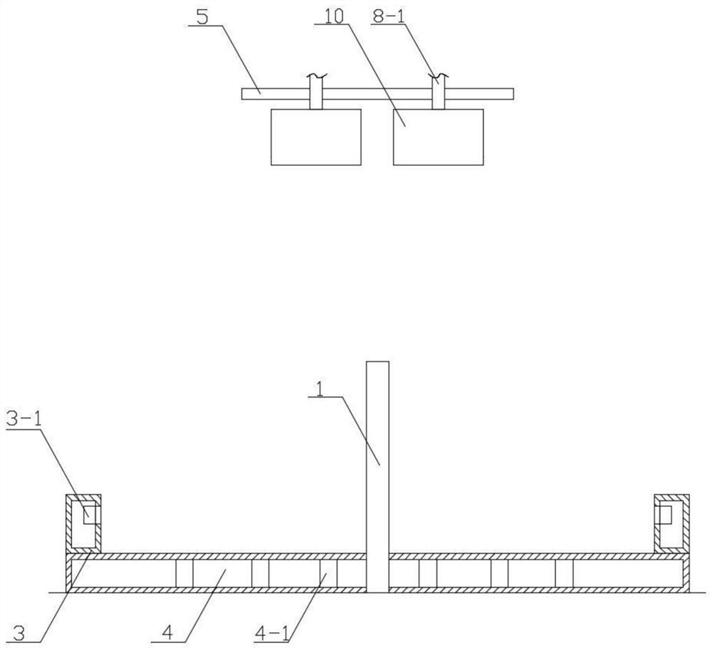 A horizontal bar with the protection function of upside-down training