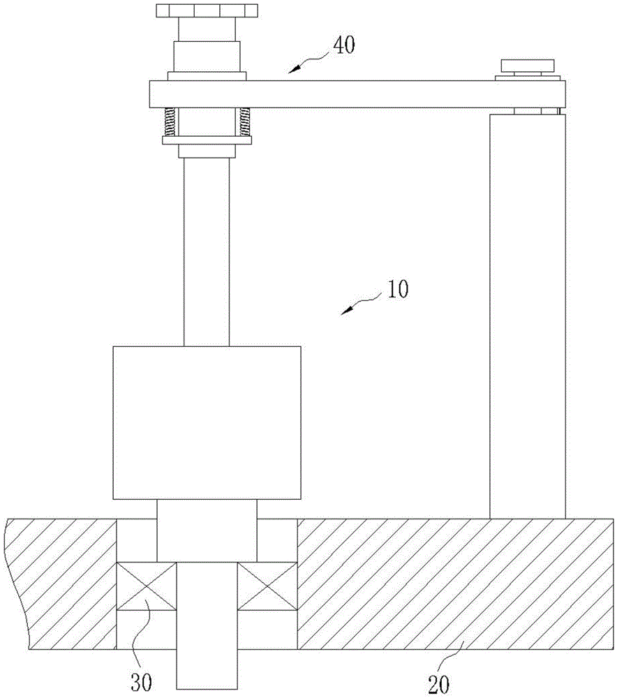 Spindle mechanism provided with core fixing device