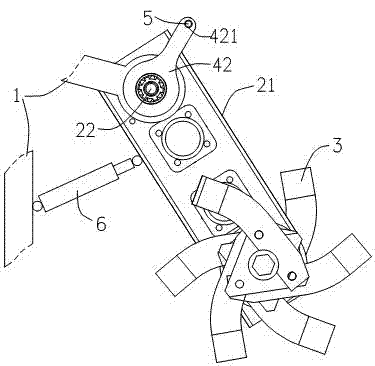 Rotary tiller with automatic clutch device