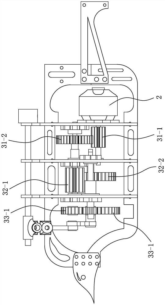 Transmission device of bionic flapping wing aircraft