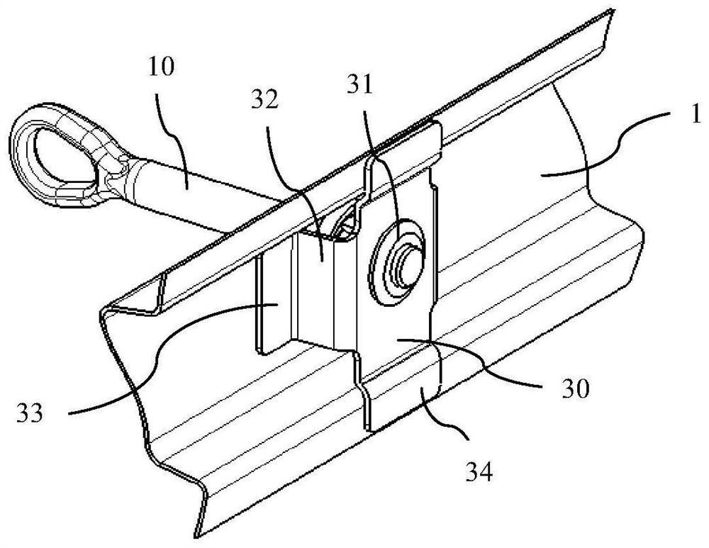 Tow hook mounting structure