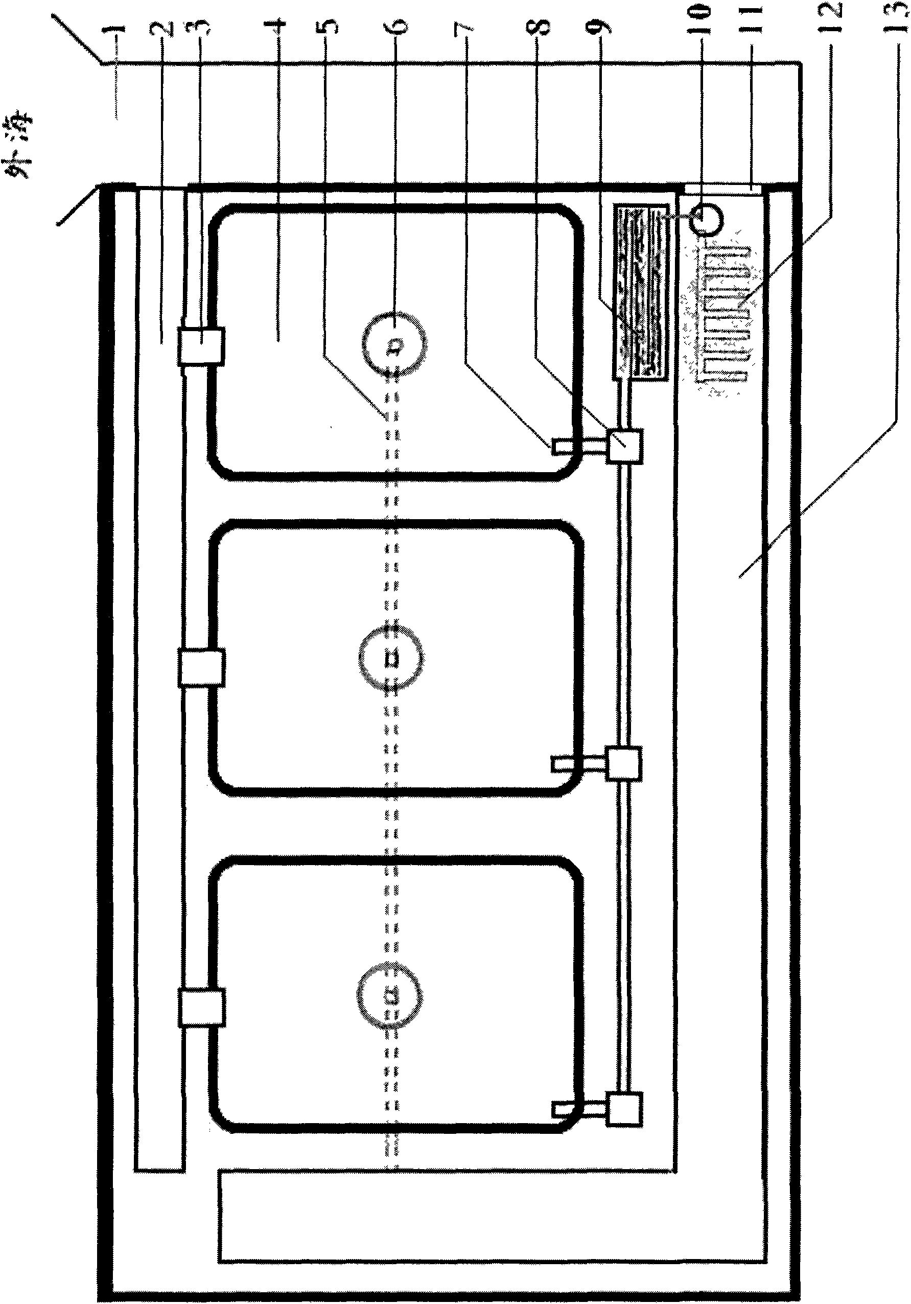 Method for purifying aquaculture wastewater for prawns