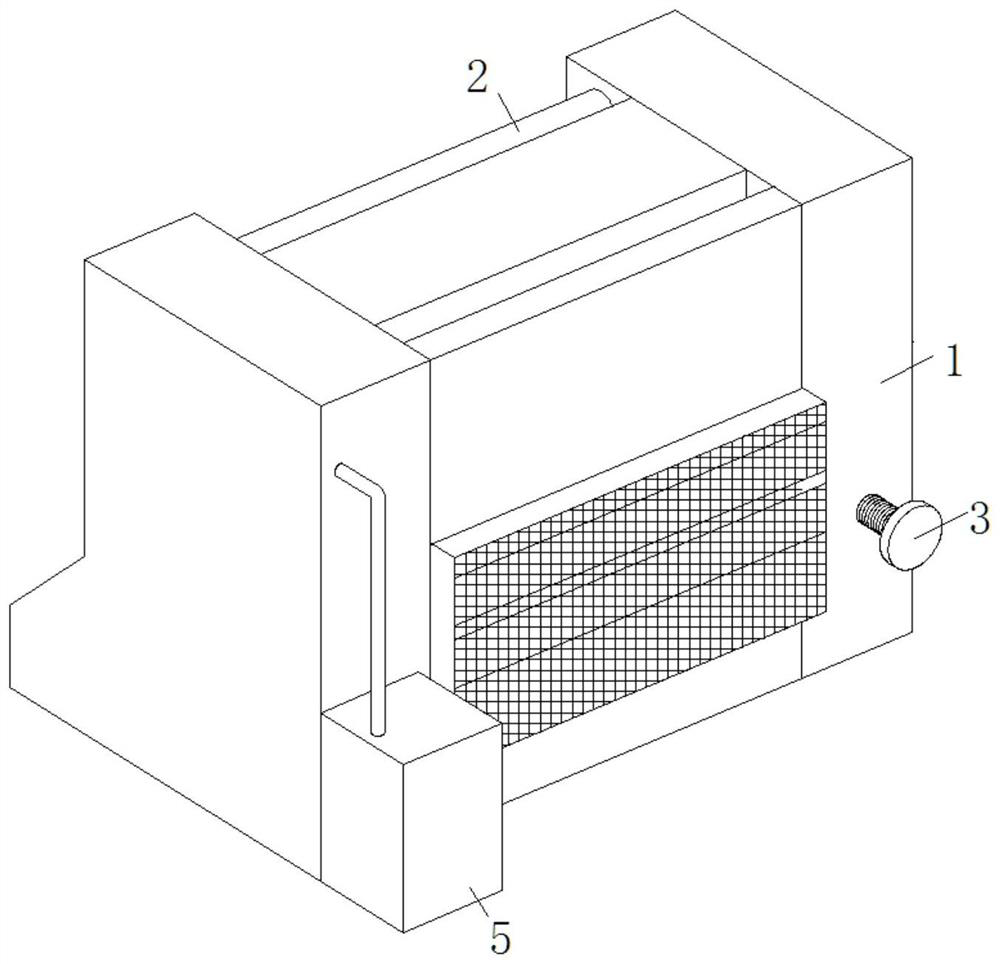 Structure for reducing broken yarns of machine table in production of glass fabric