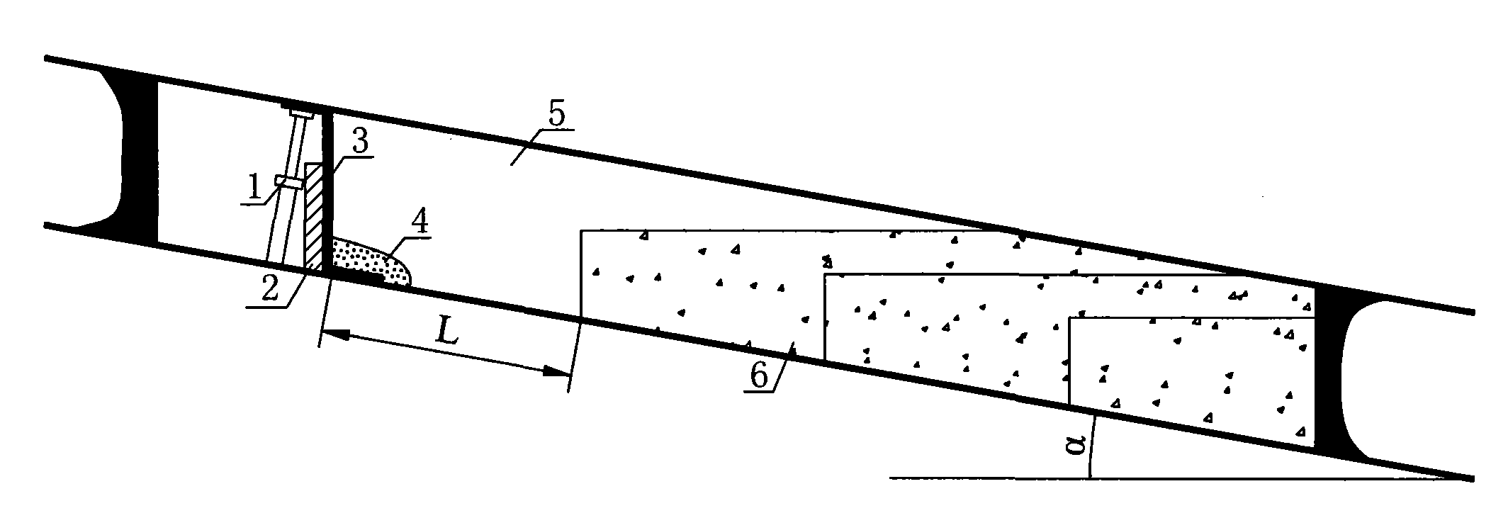 Mined out space dam-type filling method