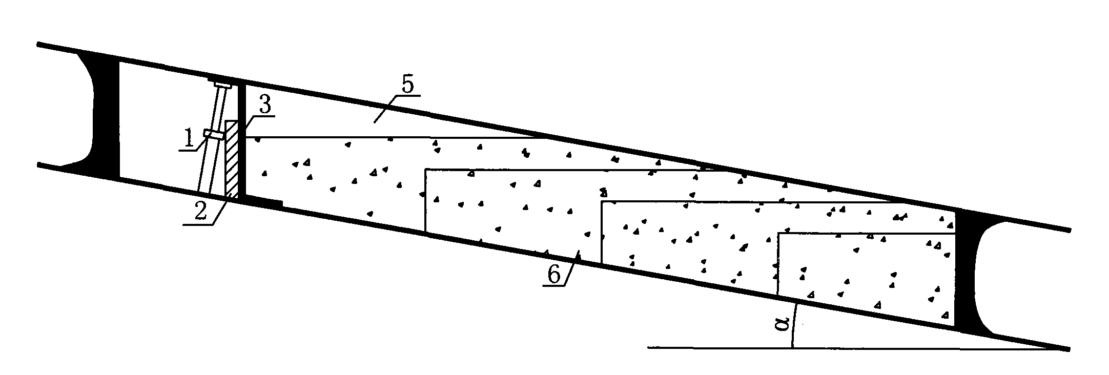 Mined out space dam-type filling method