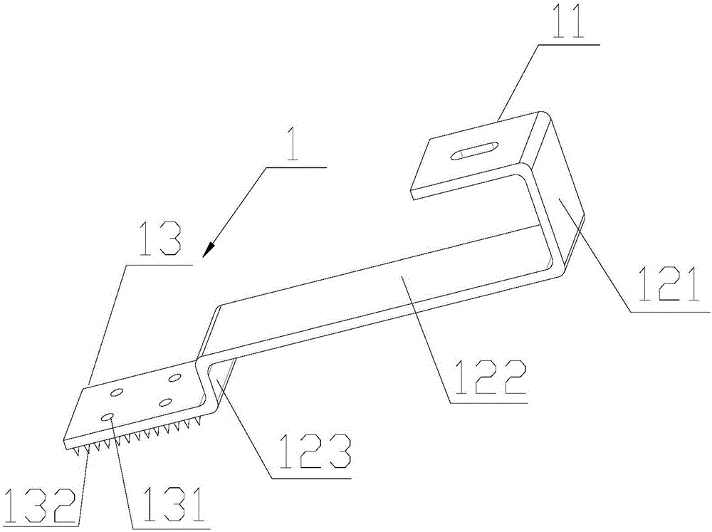 Photovoltaic module installing device and installing method