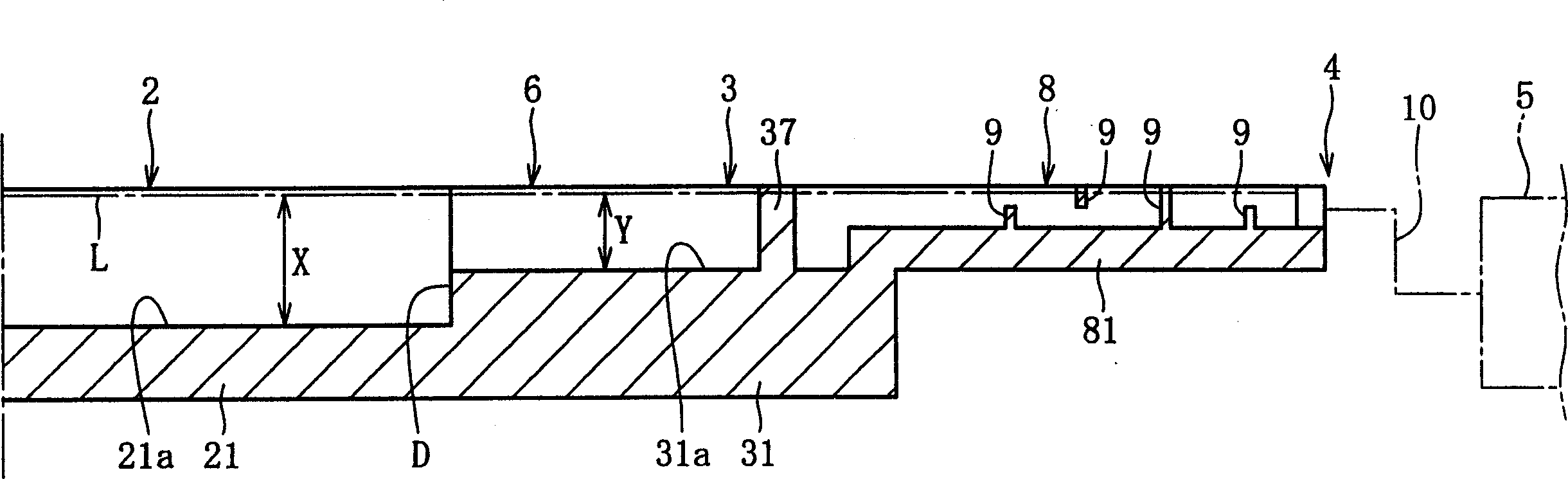 Molten glass supply device, glass formed product, and method of producing the glass formed product