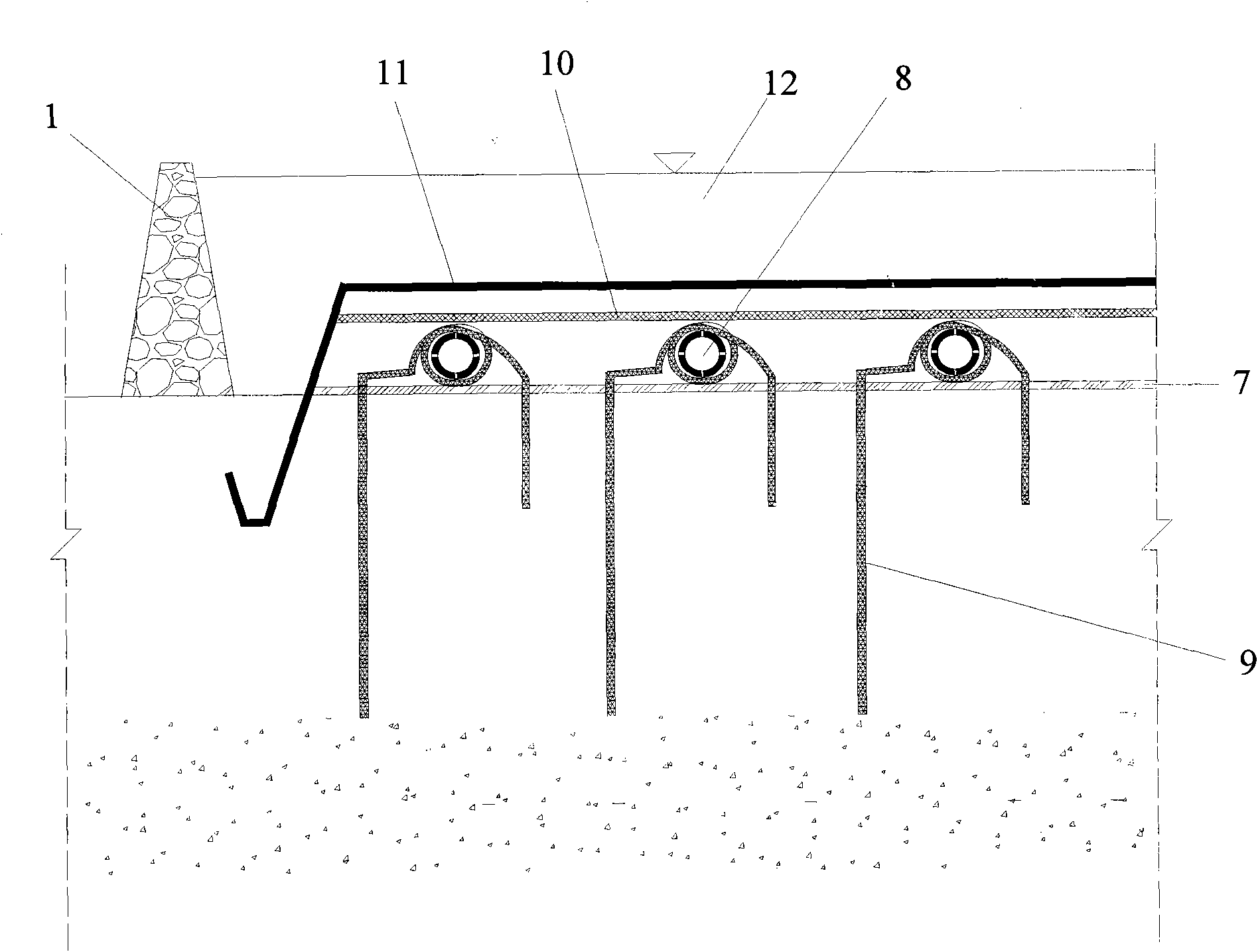 Immediate processing method for hydraulic filling ultra-soft foundation by modified vacuum preloading and water-covering preloading