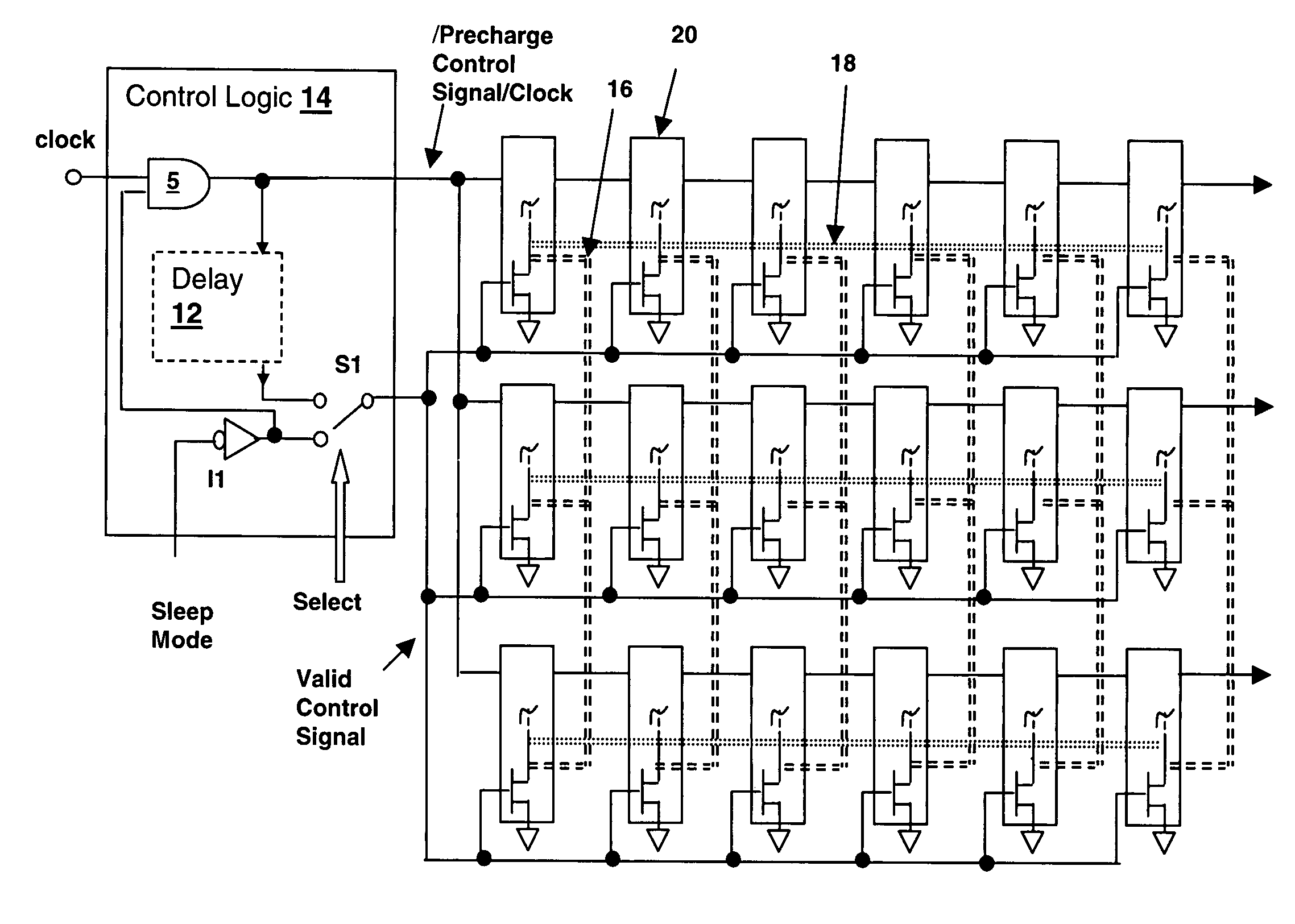 Dynamic logic circuit apparatus and method for reducing leakage power consumption via separate clock and output stage control