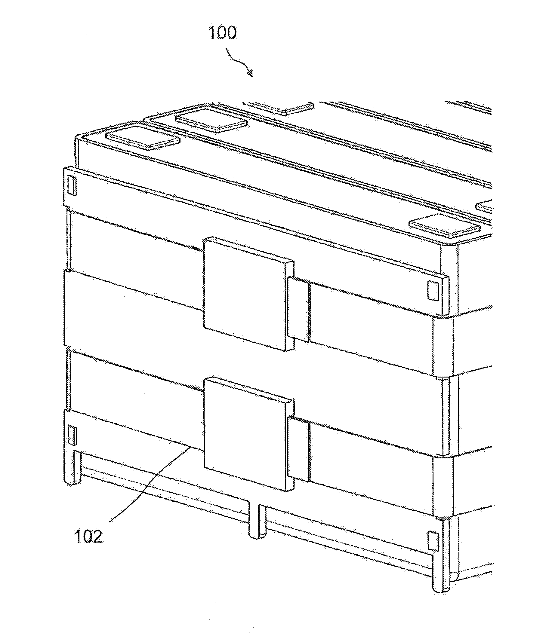 Apparatus for restraining an energy store