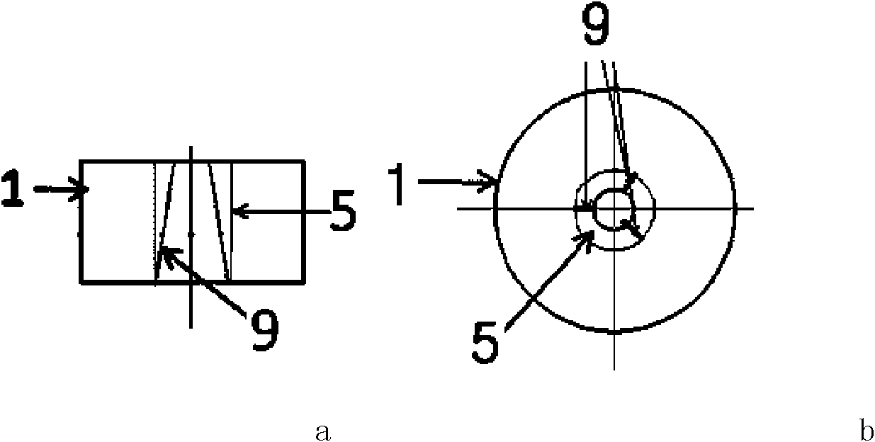 Circular floating ocean platform capable of releasing multi-point mooring