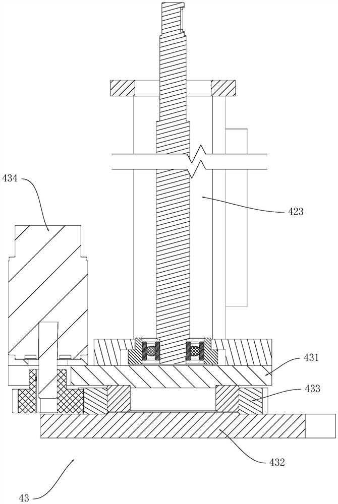 Automatic elbow inserting machine