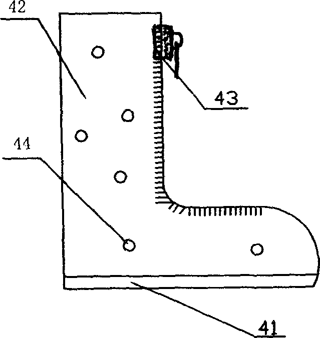 Combined medicinal shoes for treating lower limb nerve affection of diabetic