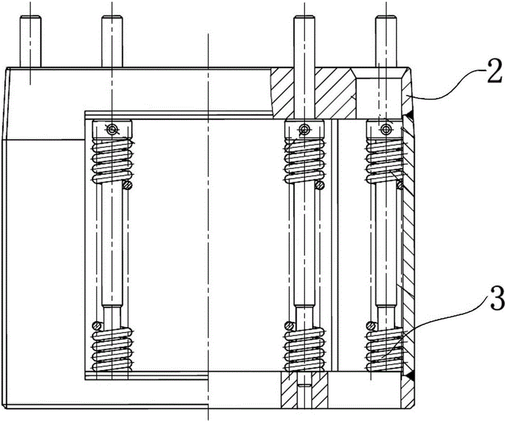 High stability fuel assembly compacting system with variable rigidity and low radiation slack