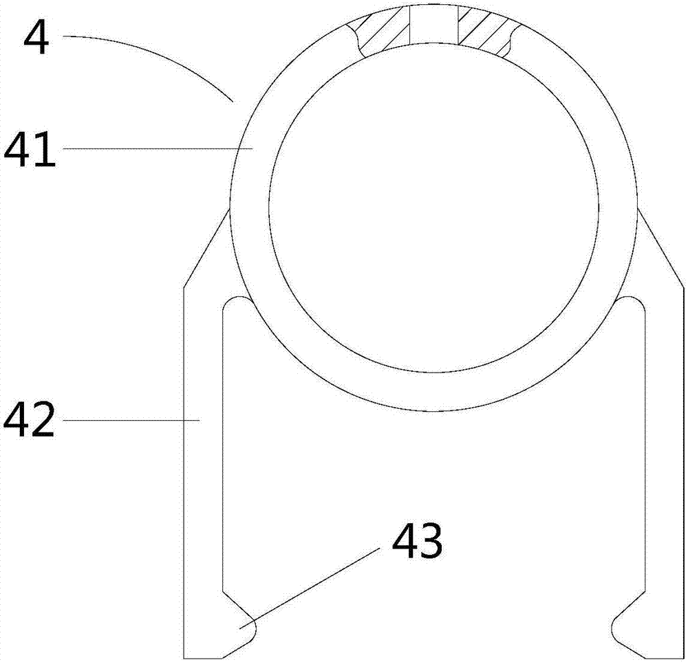 Insulated hanging ladder for equipotential work