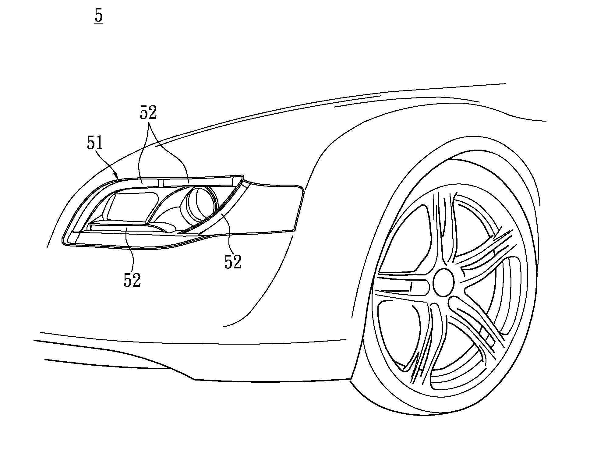 Light guiding light strip structure for cars and car light structure