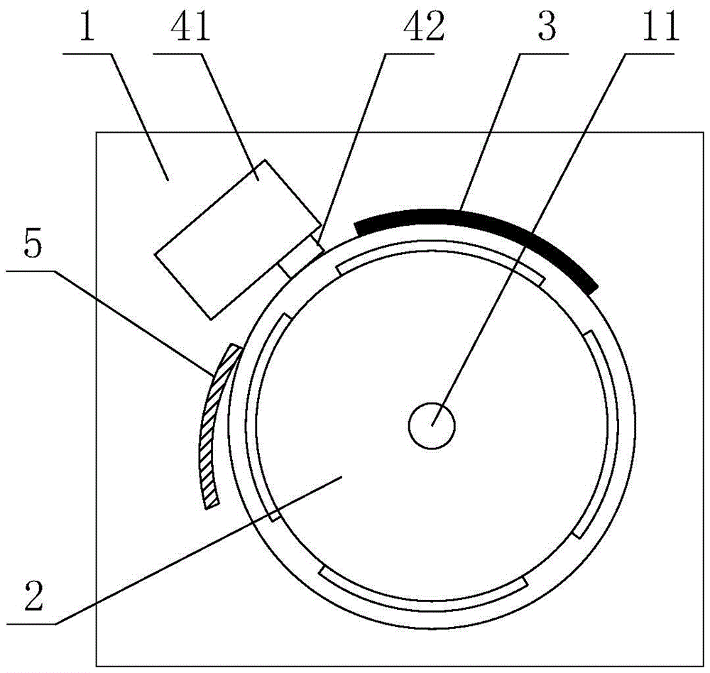 Polishing device for outer surfaces of brake linings