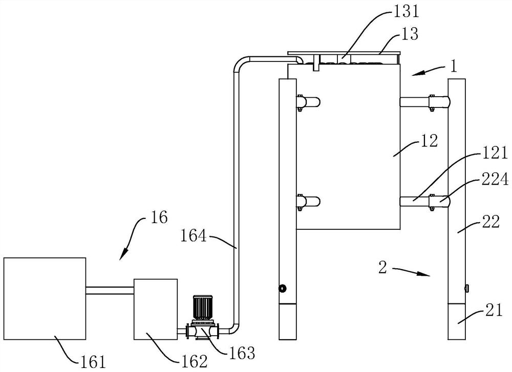 Upflow cyclic reoxygenation machine and sewage treatment process using the upflow reoxygenation machine