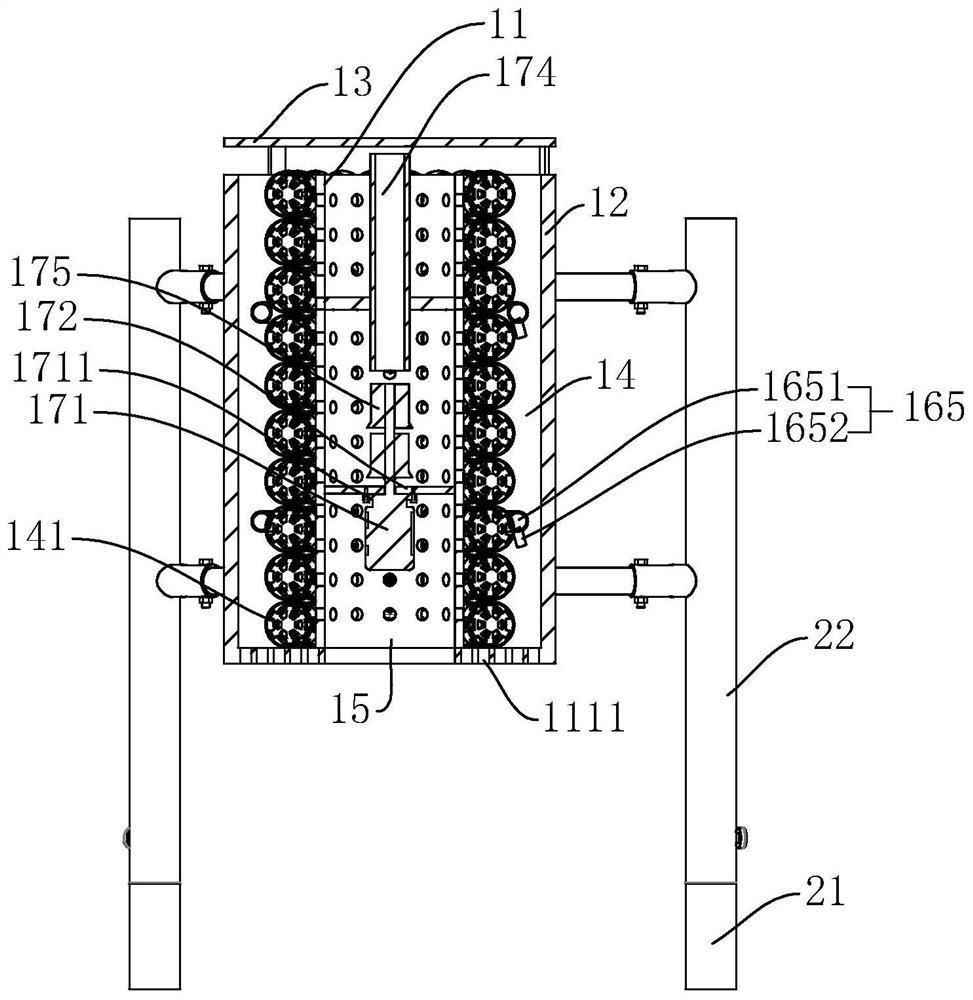 Upflow cyclic reoxygenation machine and sewage treatment process using the upflow reoxygenation machine