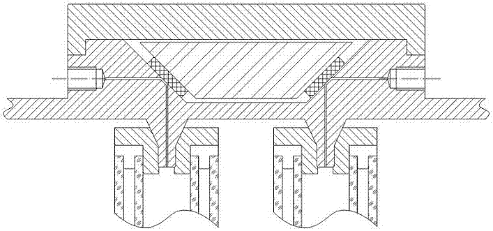 Small temperature difference measuring device