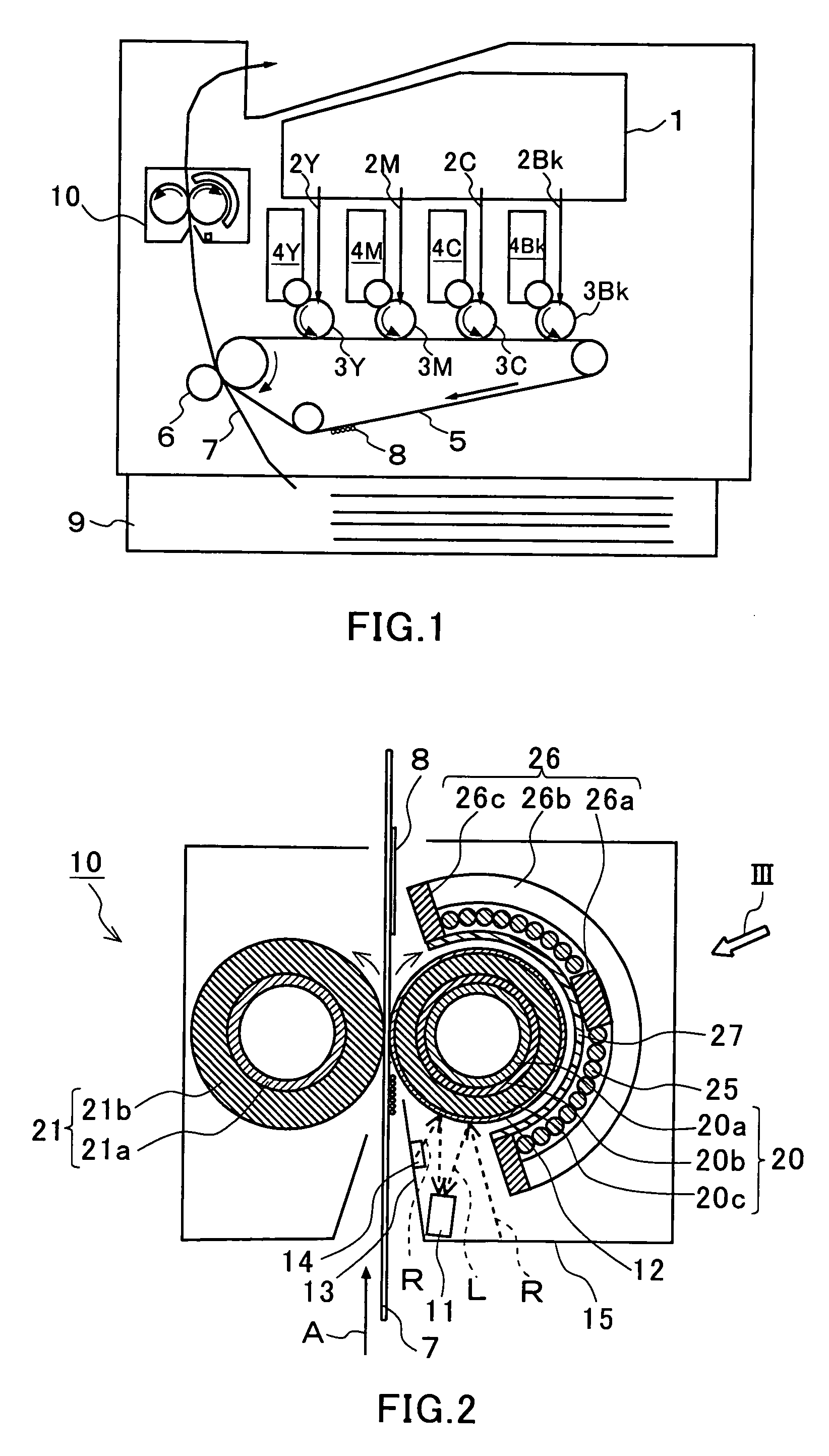 Temperature determining device, temperature correcting method, and image forming apparatus