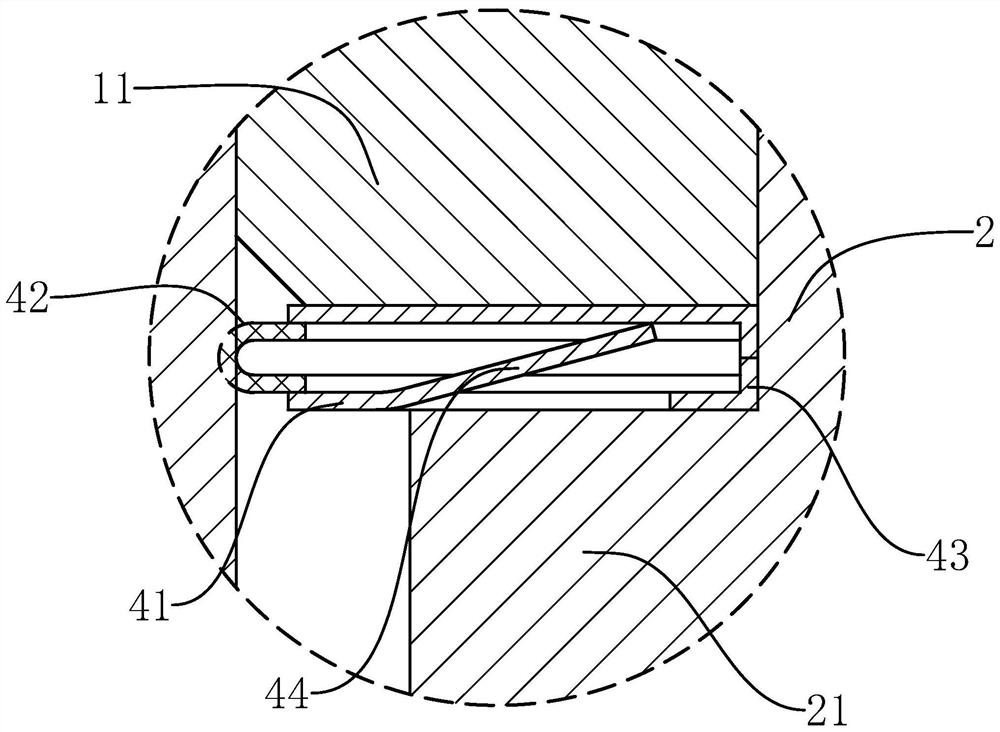 A kind of stable anti-loosening bolt