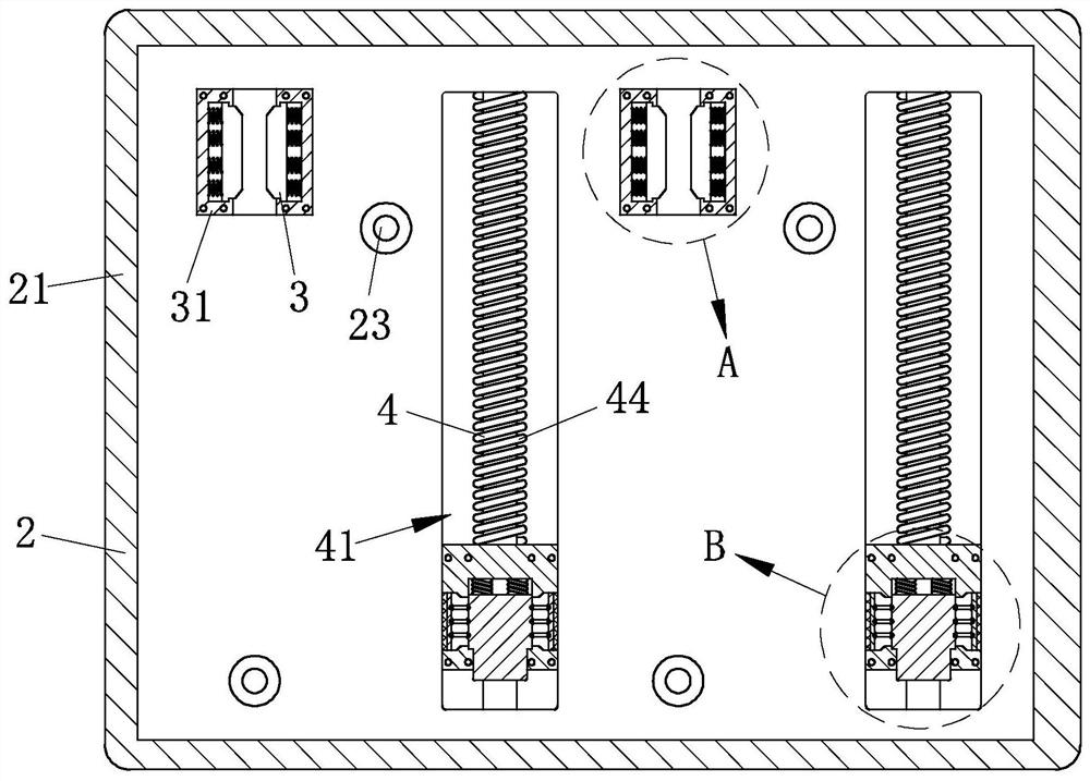 Sports equipment storage device