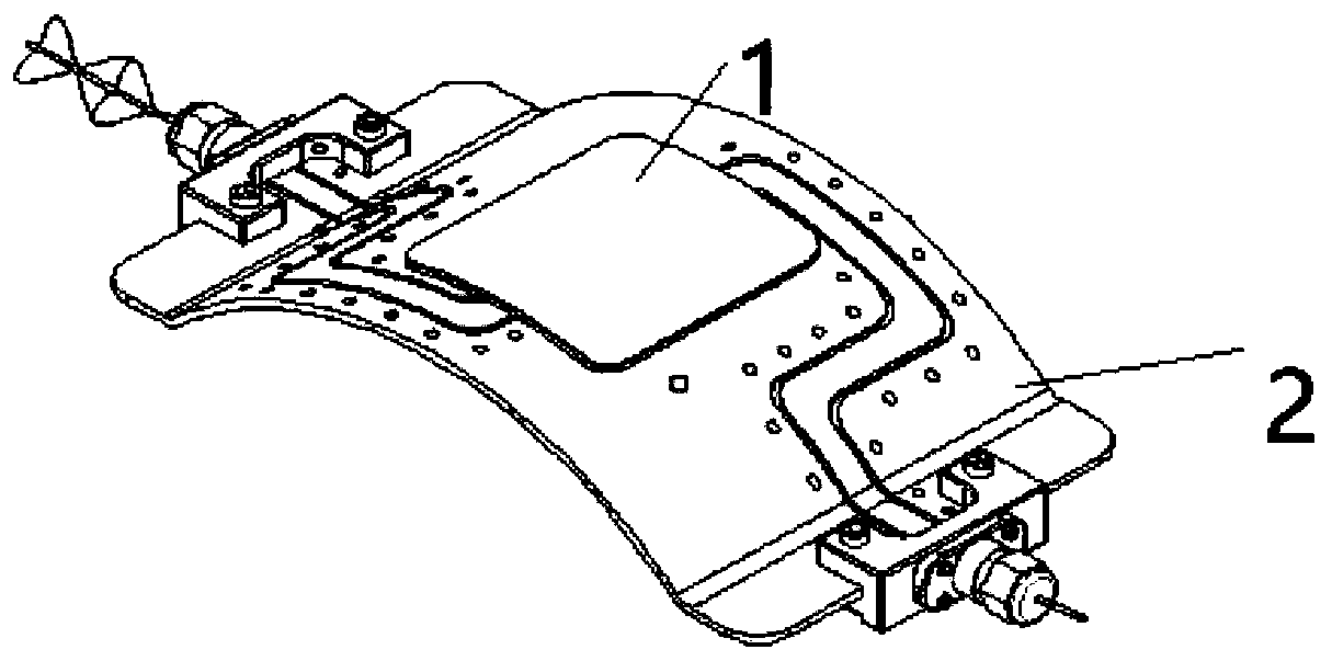 Flexible microwave device and preparation method thereof