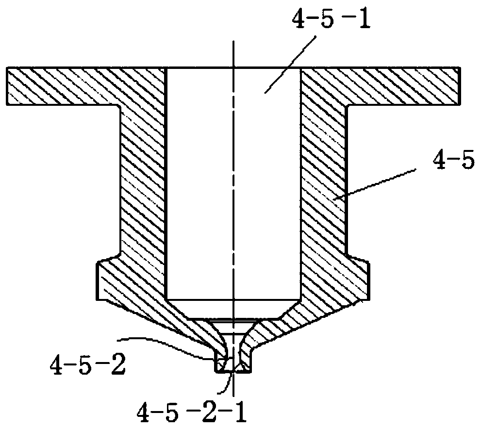 Clamp and method for removing burrs of central flow channel of aero-engine oil nozzle through abrasive particle flow