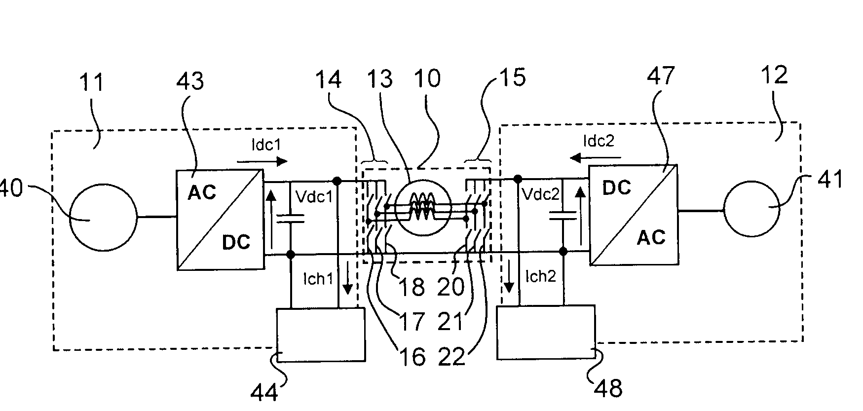 Mixed Device for Controlling Power Transfer Between Two Cores of a Direct Current Network and Supplying an Alternating Current Motor