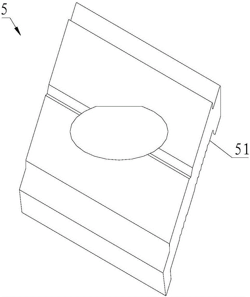 Ceiling wrapping corner and ceiling framework assembly