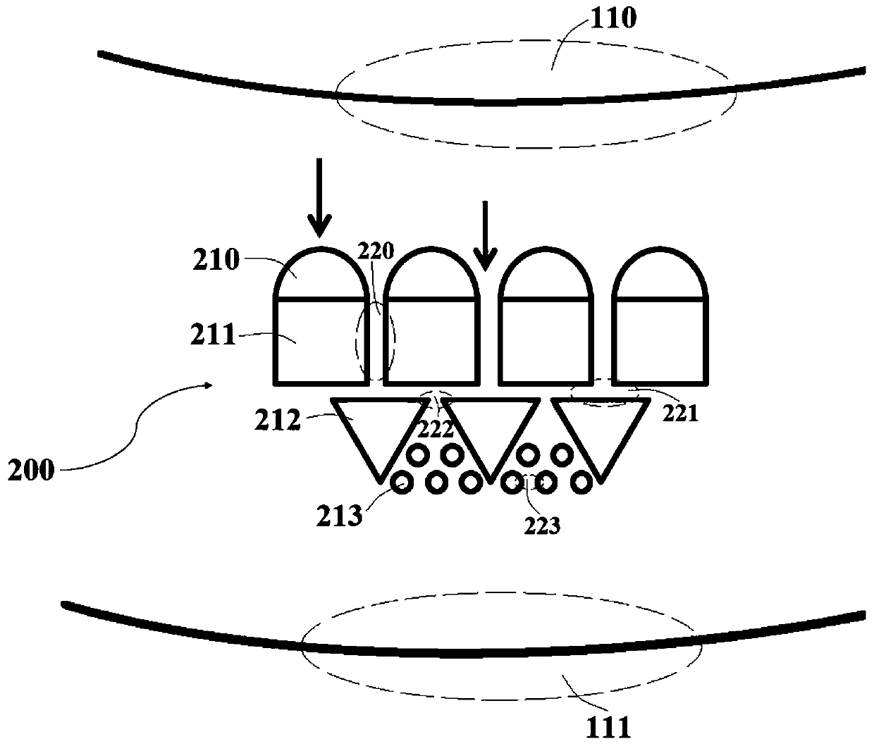 Double-layer micro-fluidic chip for capturing circulating tumor cells