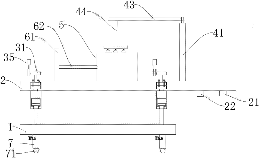 Height-adjustable industrial transport robot