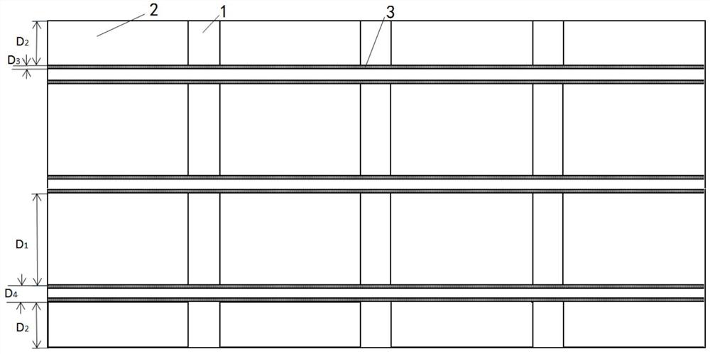 Lithium ion battery positive pole piece and gap coating method thereof