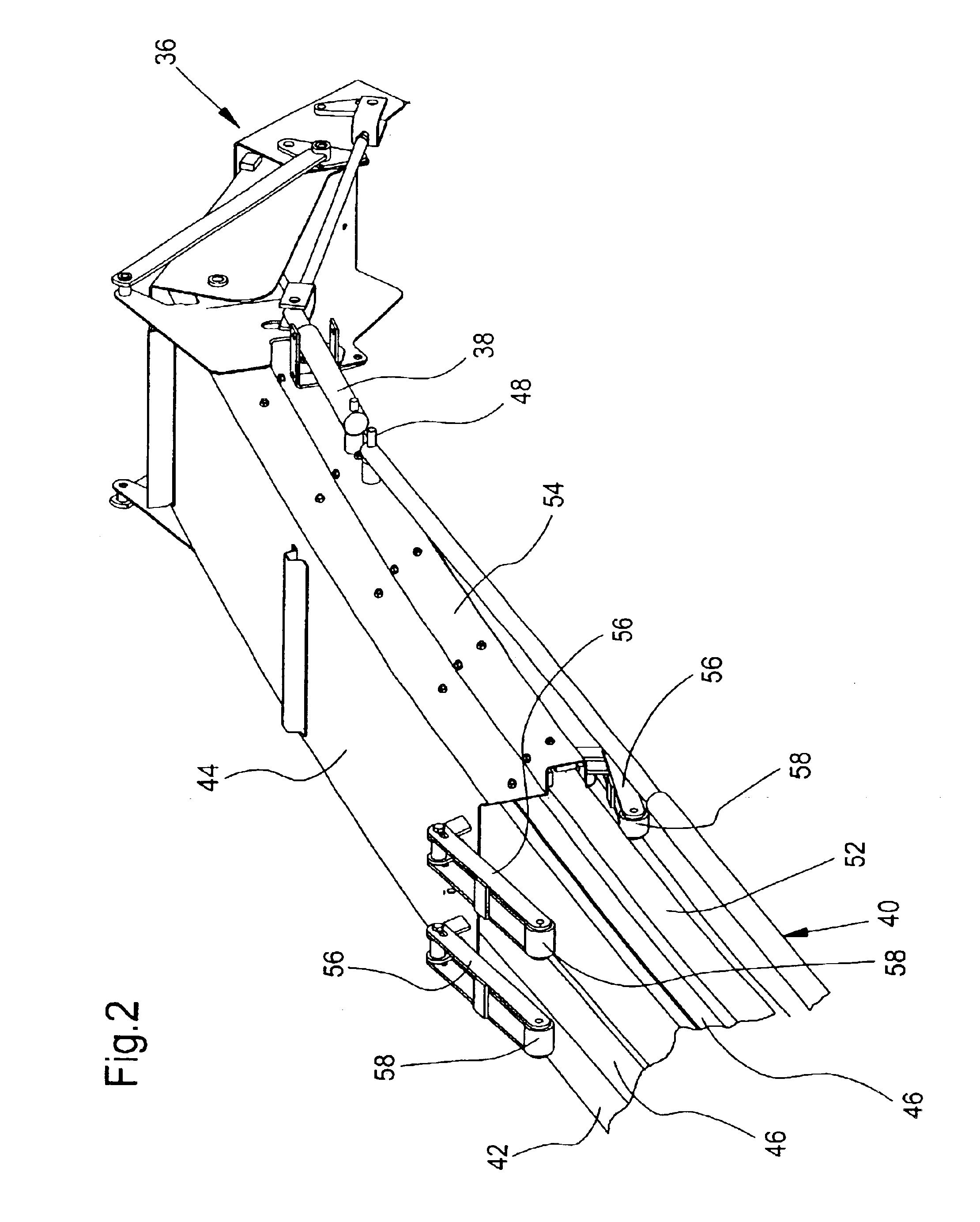 Crop discharge spout arrangement of an agricultural harvesting machine