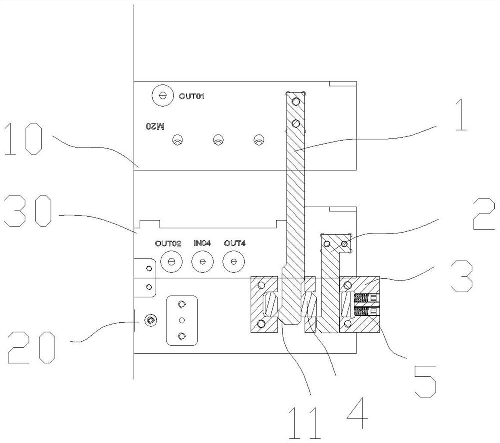 Sequential mold opening lock catch mechanism and sequential mold opening injection mold