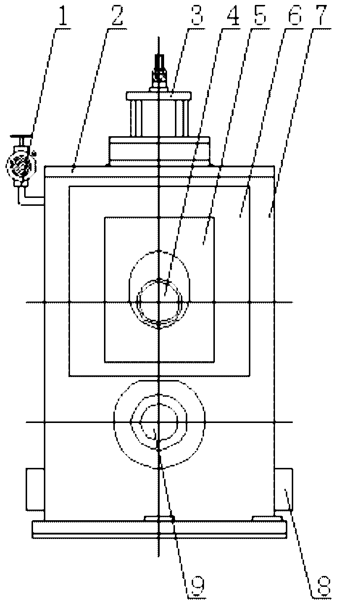 Clamping and conveying device for conveying steel bars