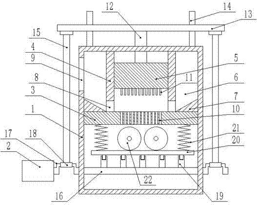 Agricultural fertilizer multi-stage crushing device