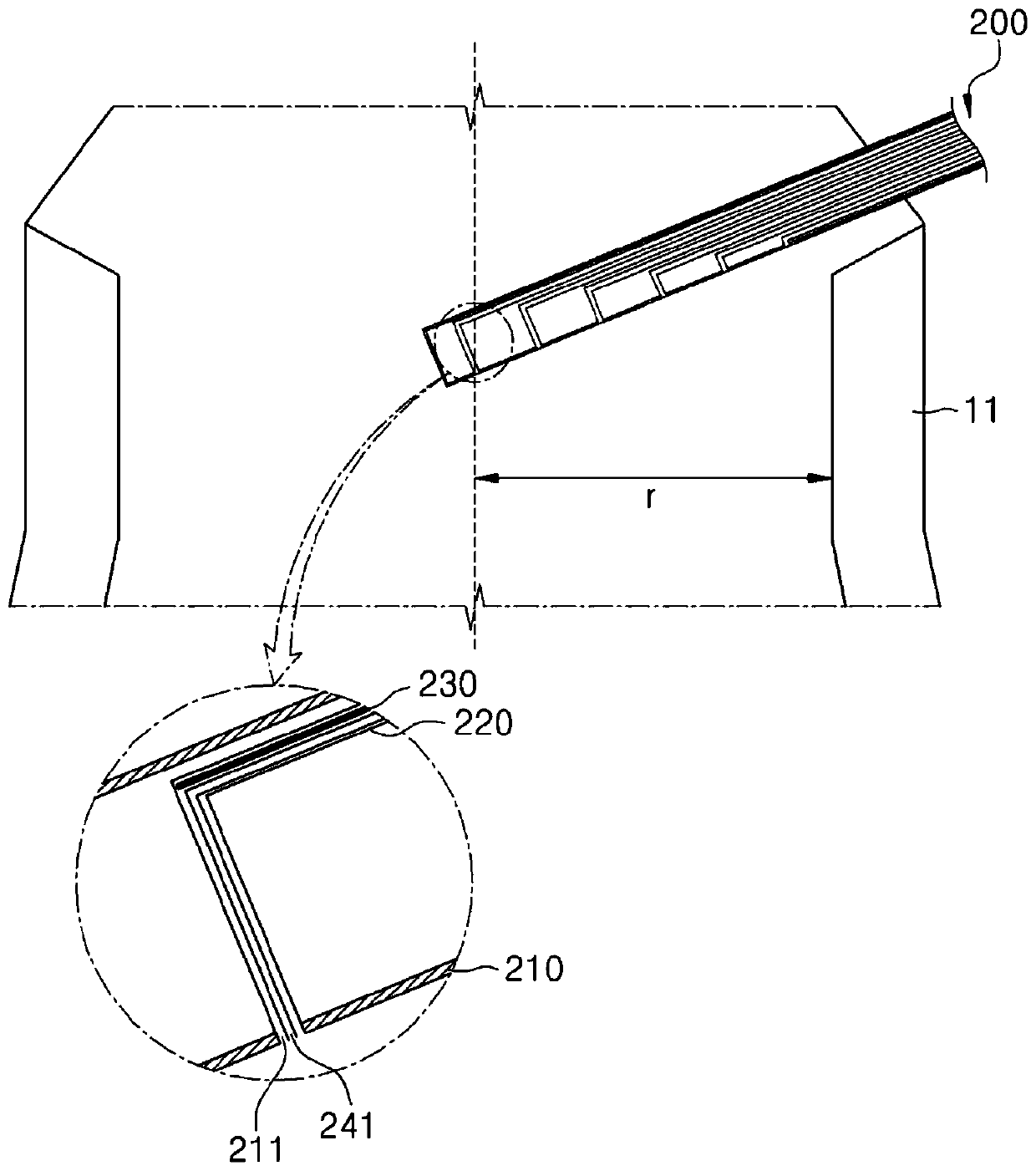 Gas treatment apparatus and operation method using same