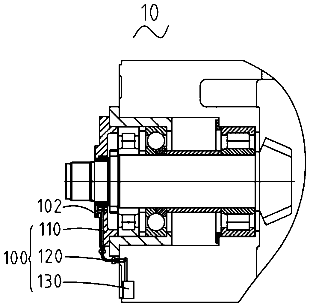 Online monitoring system for oil seal leakage of mining reducer and online monitoring method