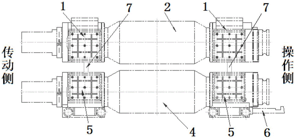 Roll changing mechanism for working roll of rolling mill