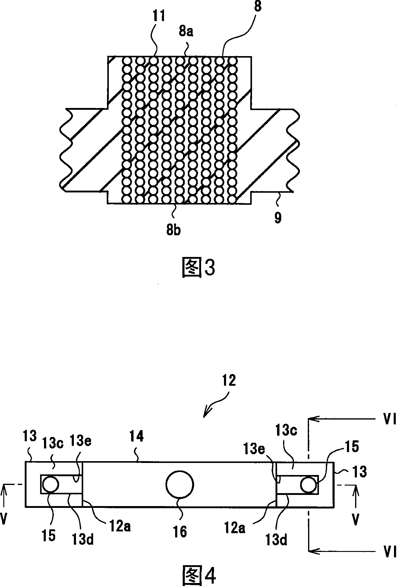 Discharge tube connector