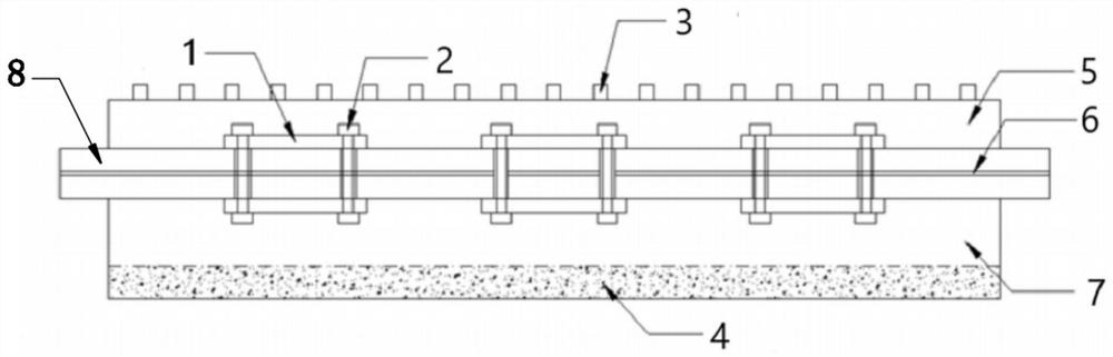 Visual line source crucible device and material monitoring method thereof