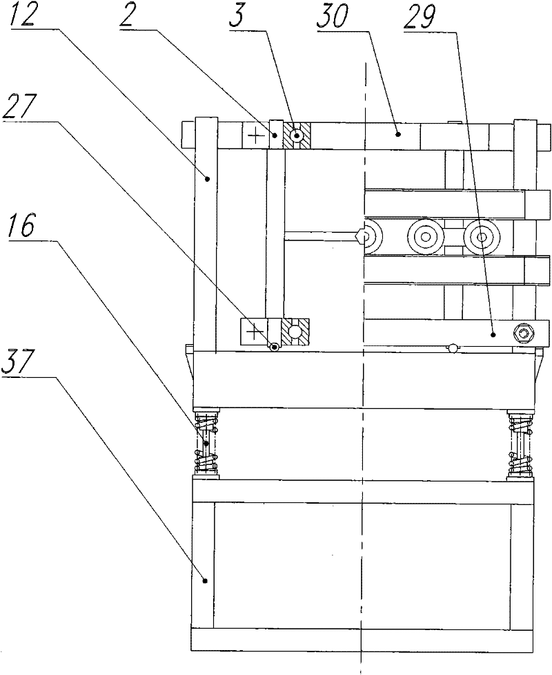 Smoke-air duct shocking casting machine