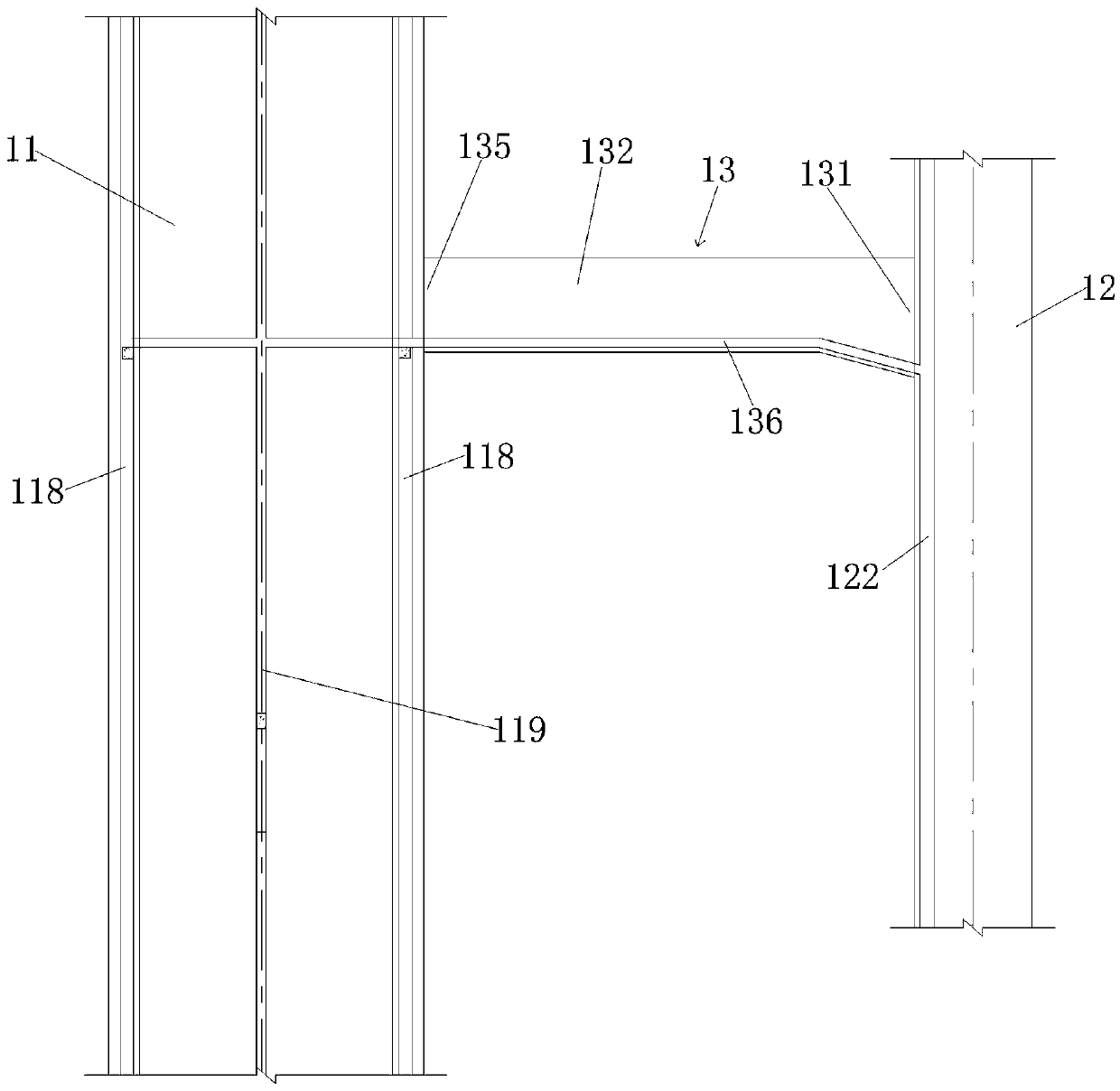 Construction method of cross passage from horizontal pilot tunnel to main tunnel and cross passage