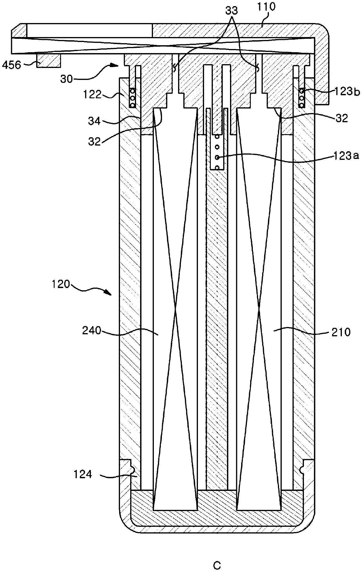 Apparatus for manufacturing cosmetic using instantaneous emulsification